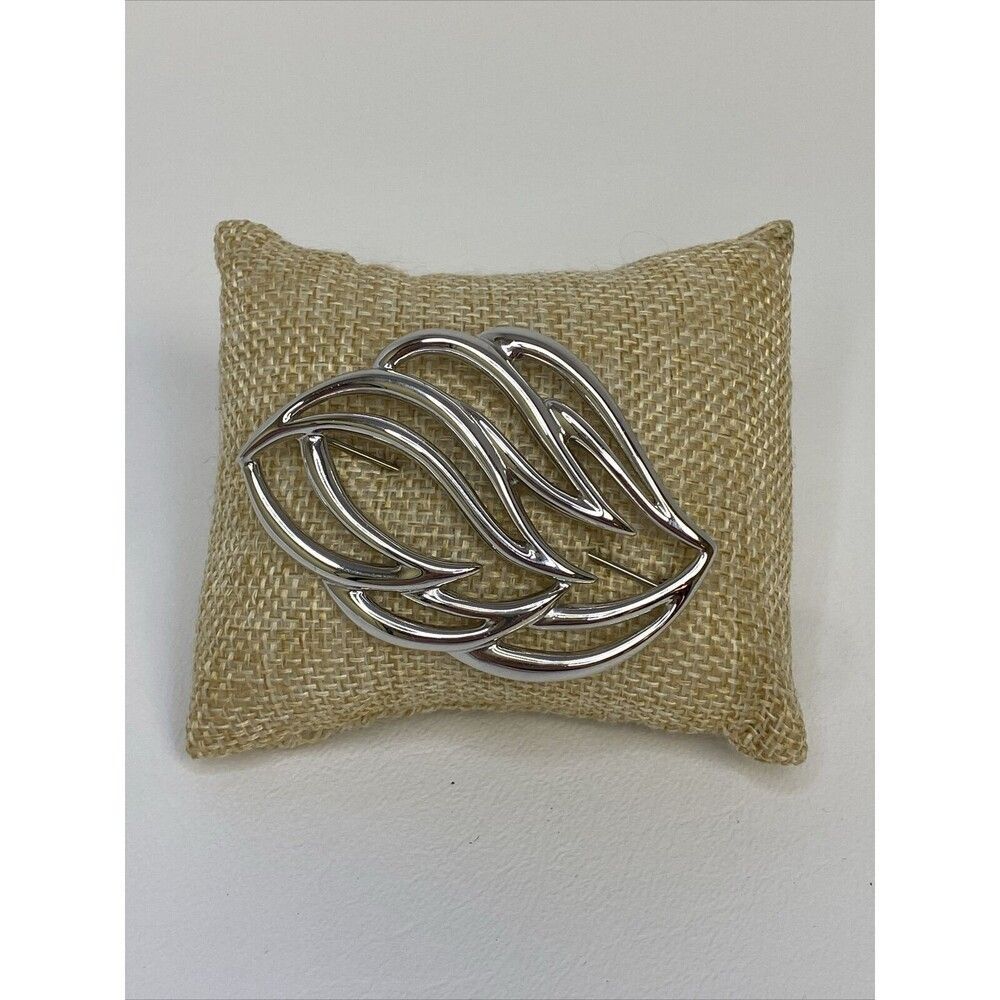 Monet Polished Silver Tone Modernist Leaf Brooch Pin Vintage